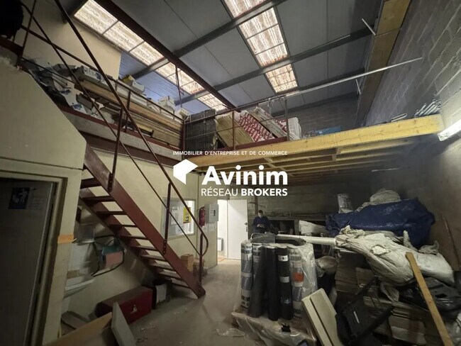 Plus de détails pour Industriel/Logistique à louer
