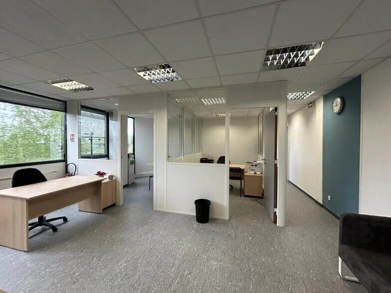 644 Avenue L'occitane 31670 Labege, Labège à louer - Photo de l’immeuble – Image 3 sur 5