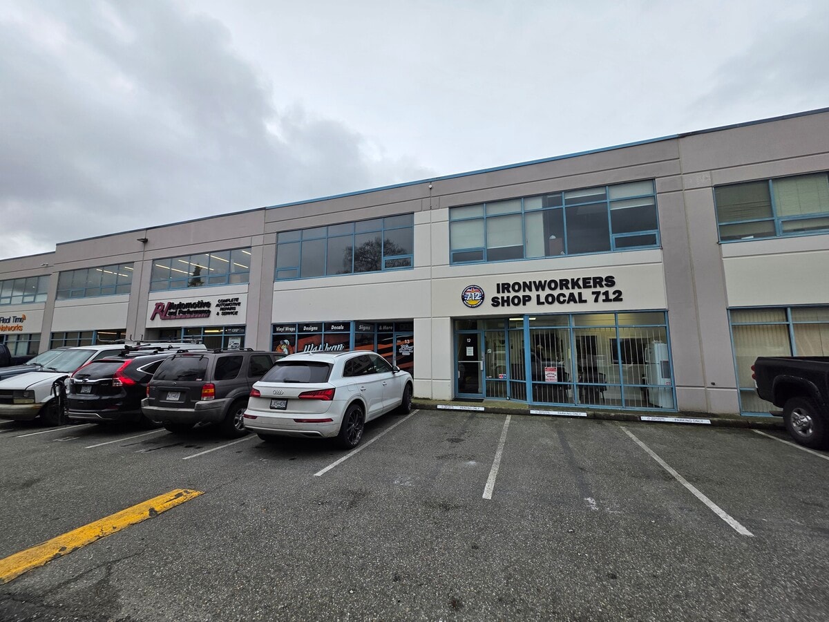 1833 Coast Meridian Rd, Port Coquitlam, BC V3C 6G5 - Lot 13 -  - Photo intérieure - Image 1 of 21