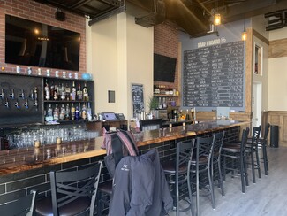 Plus de détails pour 369 Leonard st, Brooklyn, NY - Local commercial à louer