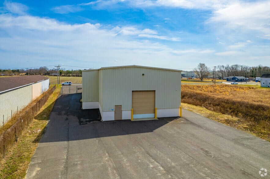 1560 N Main Rd, Vineland, NJ à vendre - Photo de l’immeuble – Image 3 sur 20