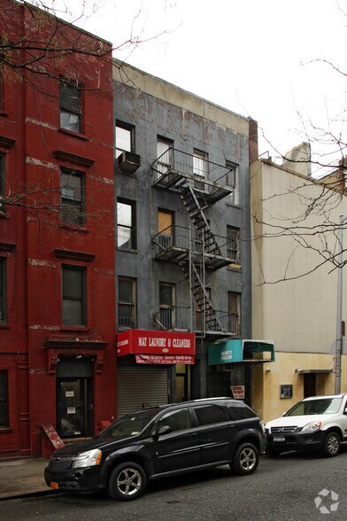 354 E 78th St, New York, NY à louer - Photo principale – Image 1 sur 2