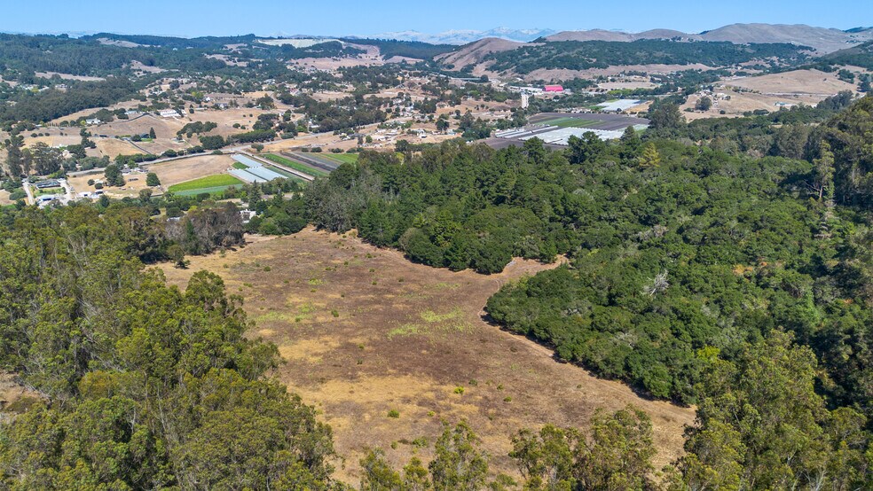 70 Corey Rd, Aromas, CA à vendre - Aérien – Image 3 sur 24