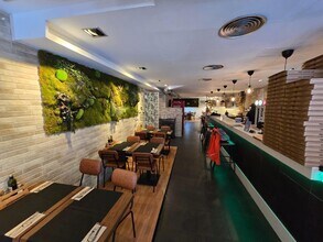 Local commercial dans Barcelone, Barcelona à louer Photo intérieure– Image 2 sur 17