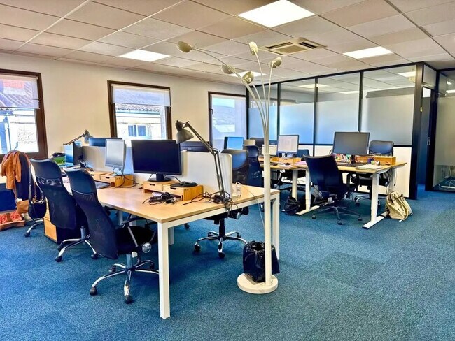 Plus de détails pour Bureau à louer