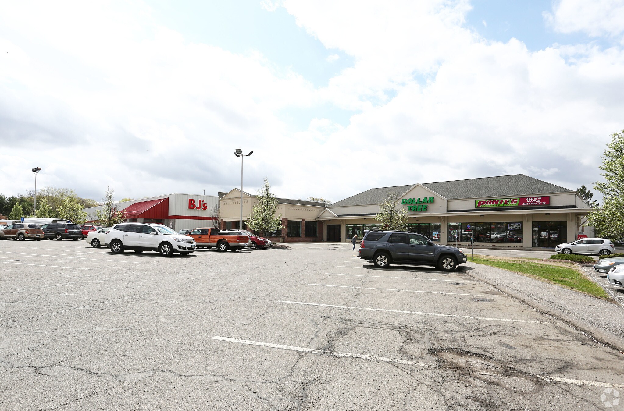 1270-1280 E Main St, Torrington, CT à louer Photo principale– Image 1 sur 9