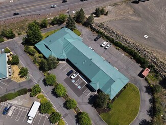 Plus de détails pour 63820 Clausen Rd, Bend, OR - Local d’activités à vendre