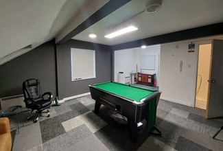 136-138 High St, Dundee à louer Photo intérieure– Image 2 sur 2