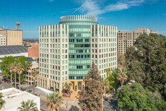 Plus de détails pour 1415 L St, Sacramento, CA - Local commercial à louer