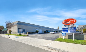 1715 W 130th St, Gardena, CA à louer Photo de l’immeuble– Image 2 sur 2