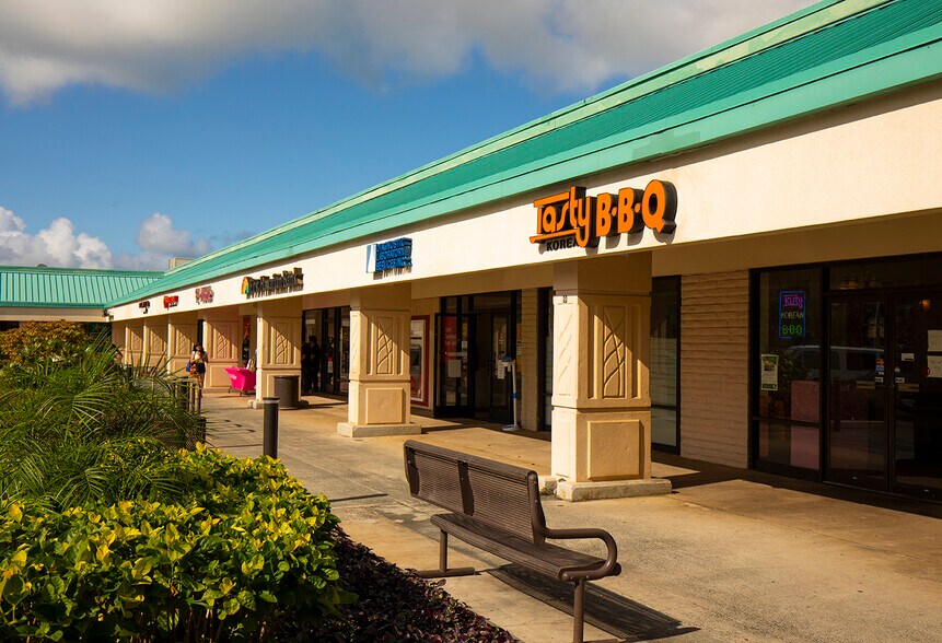 46-047 Kamehameha Hwy, Kāneohe, HI à louer - Photo de l’immeuble – Image 3 sur 7