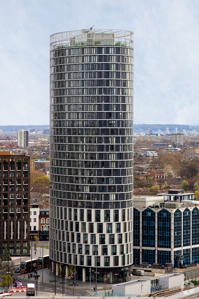 Station St, Londres à louer - Photo de l’immeuble – Image 3 sur 5