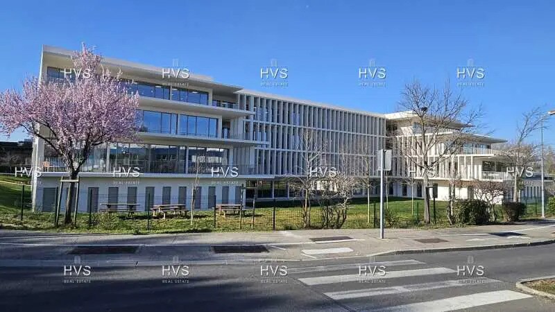 Bureau dans Aix-en-Provence à louer - Photo de l’immeuble – Image 2 sur 13