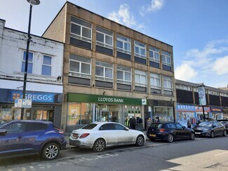 Plus de détails pour Commercial Street, Batley - Local commercial à louer