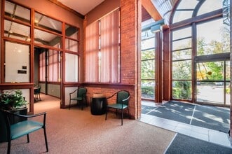 151 New Park Ave, Hartford, CT à louer Photo intérieure– Image 1 sur 3