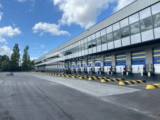 Plus de détails pour Différents types d’espaces à louer