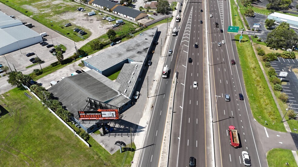 10300 Us Highway 19 N, Pinellas Park, FL à vendre - Photo de l’immeuble – Image 1 sur 10