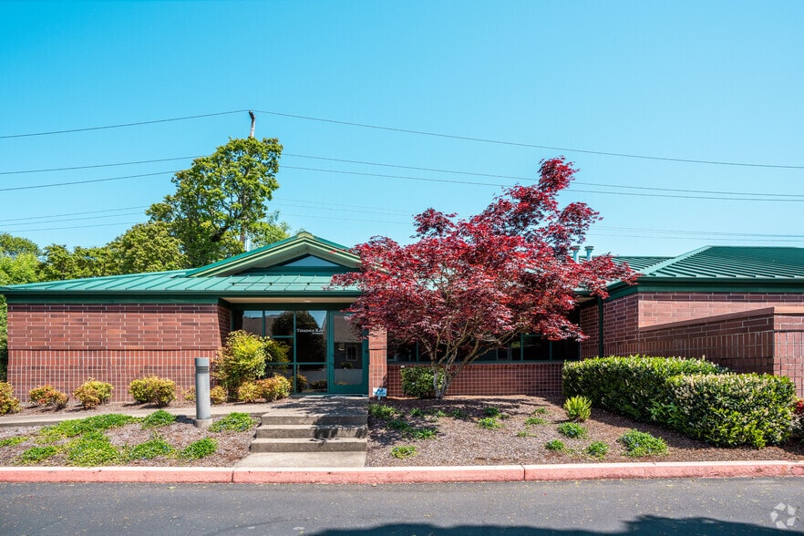 3155 River Rd S, Salem, OR, 97302 portefeuille de 2 biens à vendre sur LoopNet.fr - Photo de l’immeuble – Image 3 sur 20