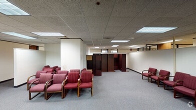 7130-7140 S Lewis Ave, Tulsa, OK à louer Numérisation 3D Matterport– Image 1 sur 4