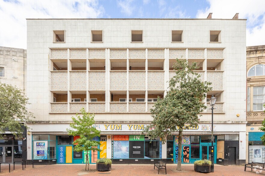 30 High St, Rugby à louer - Photo principale – Image 2 sur 5