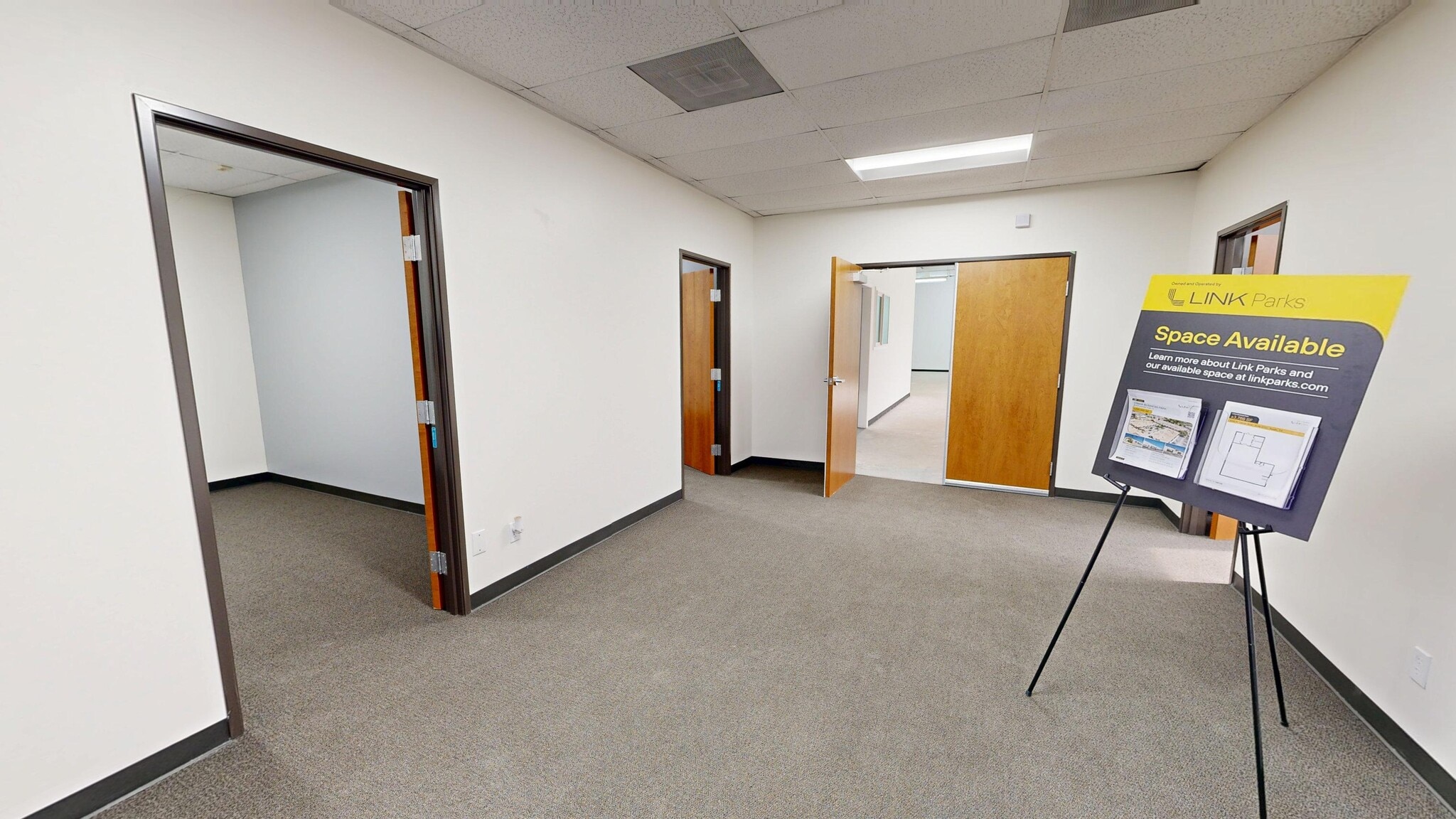 5555 N Lamar Blvd, Austin, TX à louer Photo intérieure– Image 1 sur 20