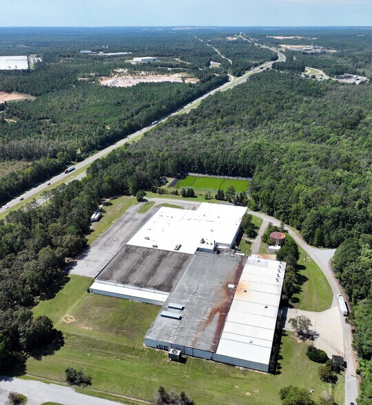 412 Groves St, Lugoff, SC à vendre - Photo de l’immeuble – Image 2 sur 17