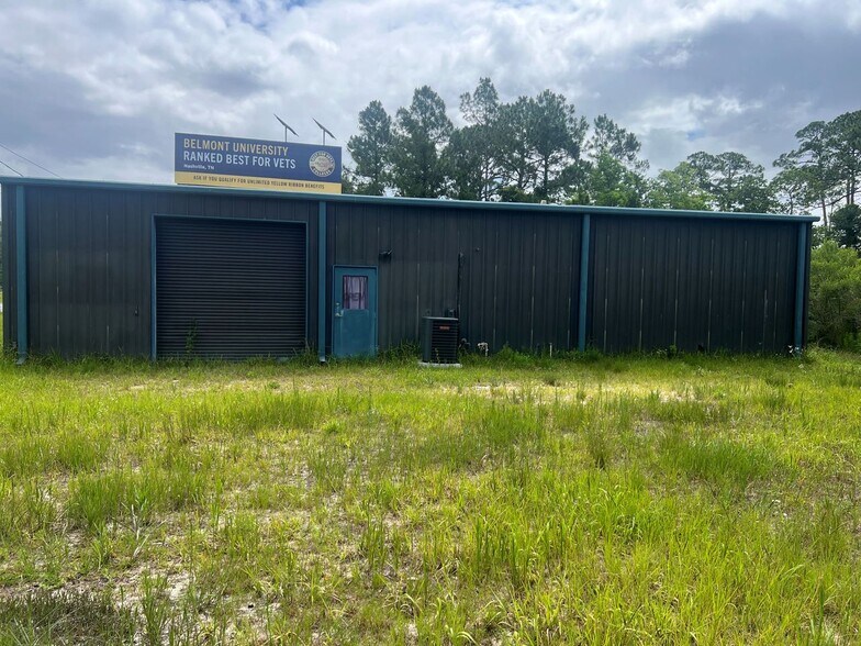 10241 Sorrento Rd, Pensacola, FL à vendre - Photo de l’immeuble – Image 2 sur 17