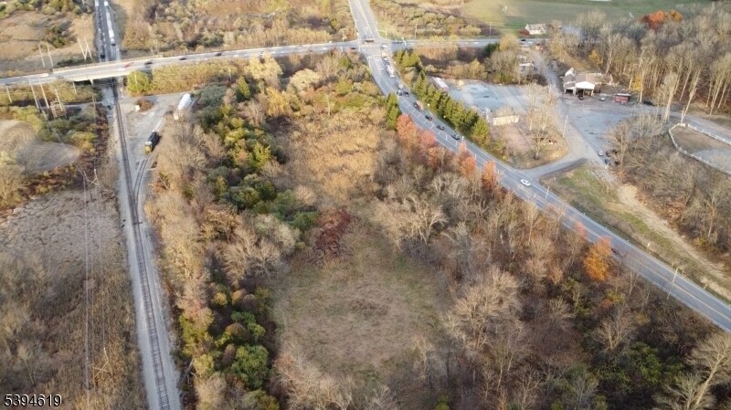 460 Lafayette Rd, Lafayette, NJ à vendre - Photo de l’immeuble – Image 2 sur 4