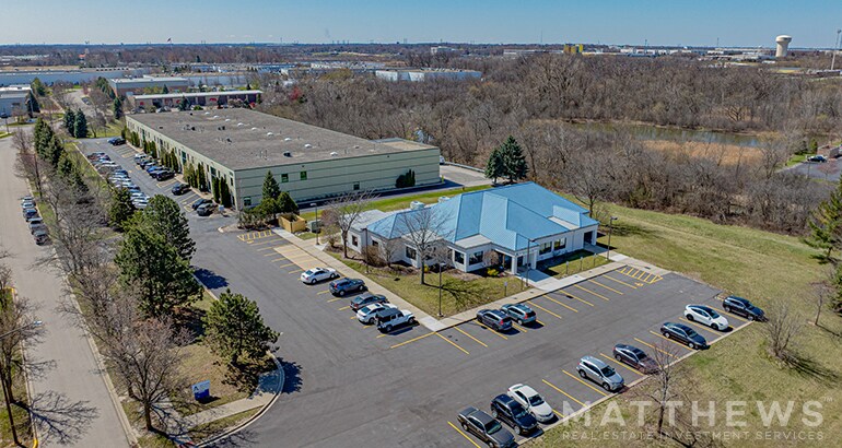2800 Beverly Dr, Aurora, IL à vendre - Photo de l’immeuble – Image 2 sur 4