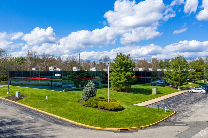 20000 Horizon Way, Mount Laurel, NJ à louer - Photo de l’immeuble – Image 3 sur 7