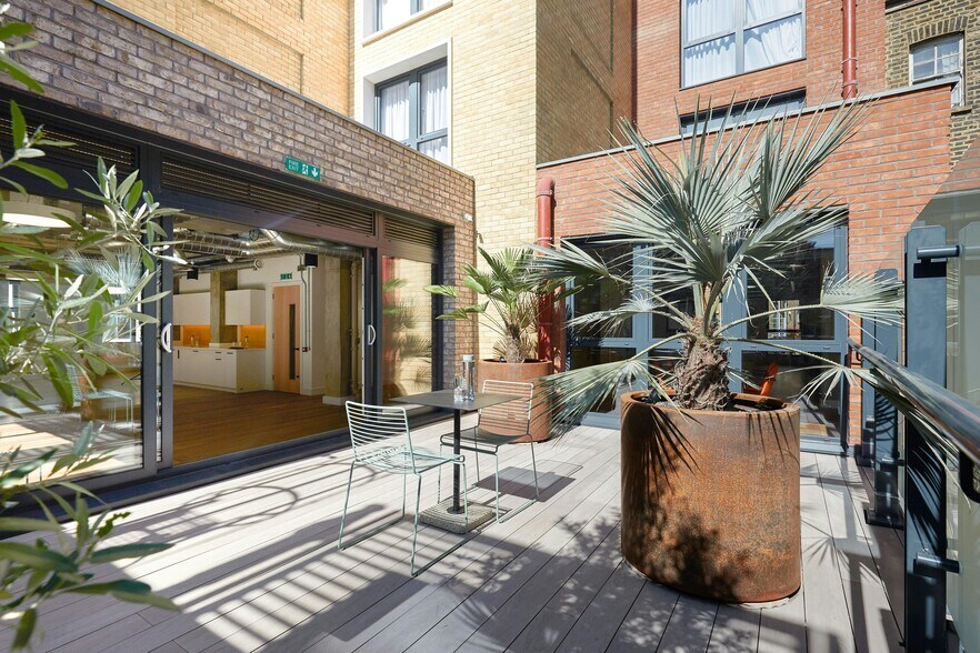 31-33 Prescot St, Londres à louer - Photo de l’immeuble – Image 2 sur 24