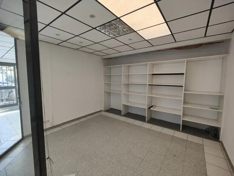 Local d’activités dans Mouans-Sartoux à louer - Photo intérieure – Image 3 sur 6