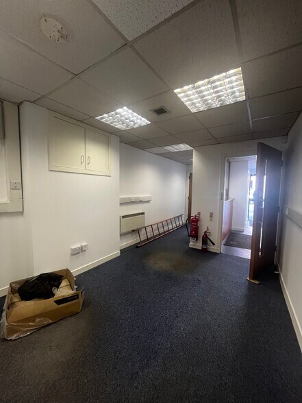 1109-1113 Pollokshaws Rd, Glasgow à louer - Photo de l’immeuble – Image 3 sur 5