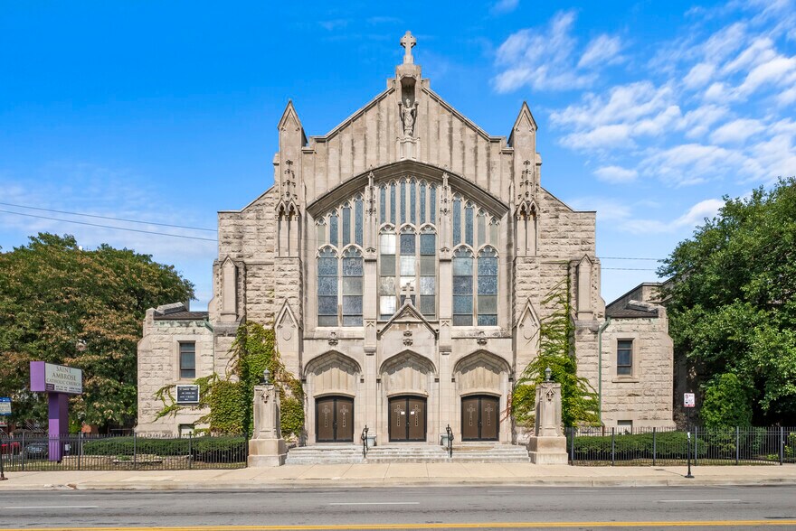 1000 47th St, Chicago, IL à vendre - Photo de l’immeuble – Image 3 sur 10
