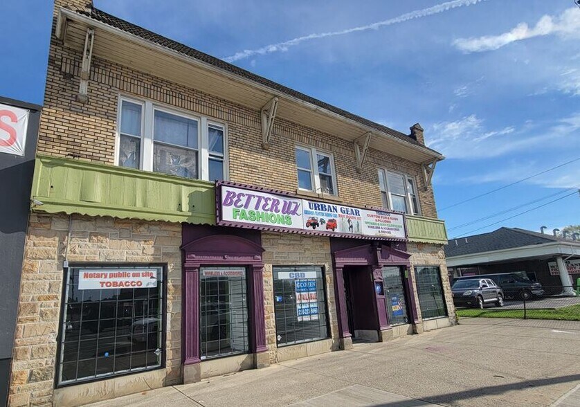 10705 Lorain Ave, Cleveland, OH à louer - Photo principale – Image 1 sur 1