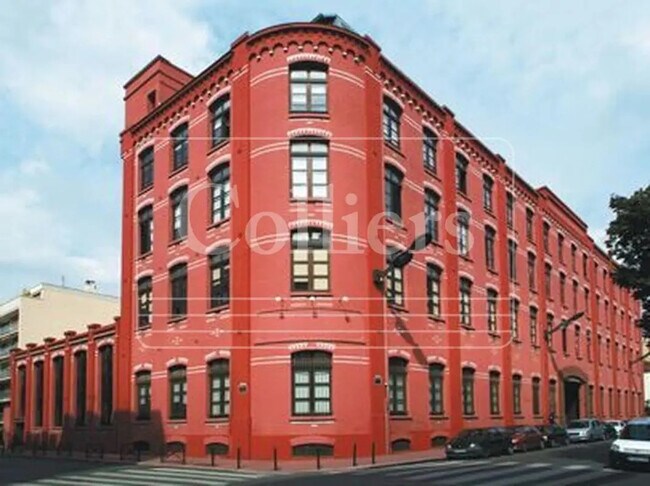 Plus de détails pour Bureau à louer