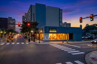 Plus de détails pour 402-408 S Lafayette Ave, Royal Oak, MI - Bureau/Local commercial à louer