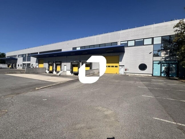 Plus de détails pour 4 Boulevard Jean Monnet, Combs-la-Ville - Local d'activités à louer