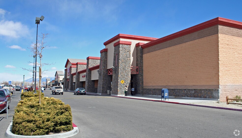1200 Main St, Bishop, CA à vendre - Photo principale – Image 1 sur 4