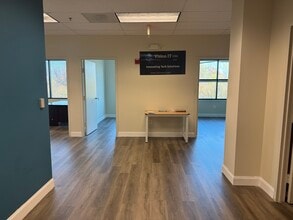 9161 Liberia Ave, Manassas, VA à louer Photo intérieure– Image 2 sur 5