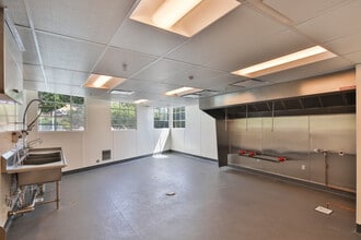 3716 Eagle Rock Blvd, Los Angeles, CA à louer Photo intérieure– Image 1 sur 2