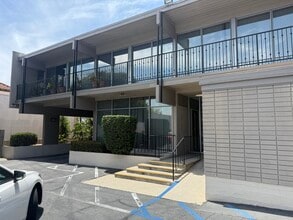 924 Buena Vista St, Duarte, CA à louer Photo de l’immeuble– Image 2 sur 11