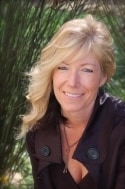 Traci Vyenielo