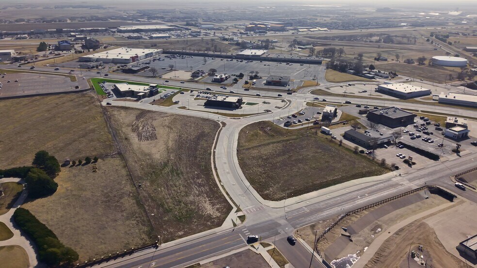 2031 Harding Ave, Garden City, KS à vendre - Vidéo sur l’annonce professionnelle – Image 2 sur 3
