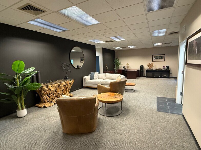 405-435 NW 5th, Corvallis, OR à louer - Photo de l’immeuble – Image 3 sur 7