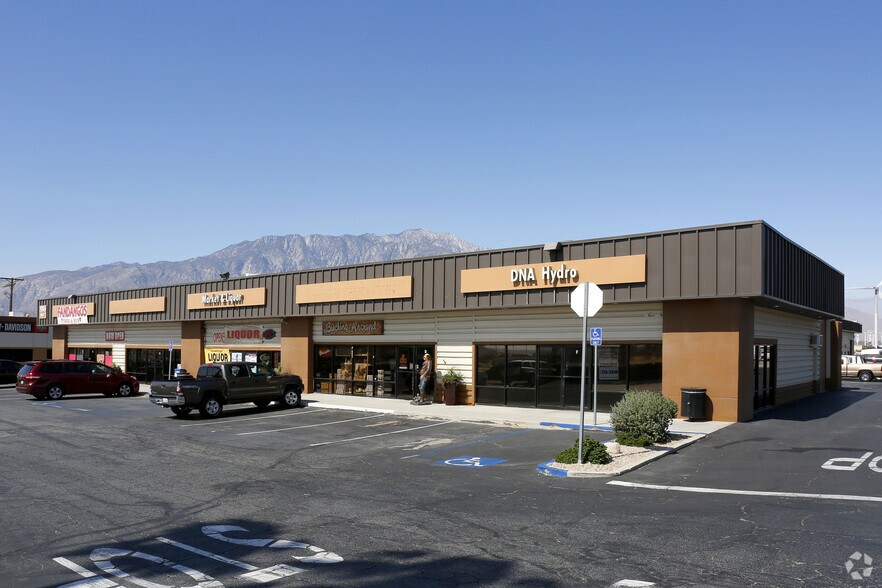 19345 N Indian Canyon Dr, North Palm Springs, CA à vendre - Photo de l’immeuble – Image 2 sur 5