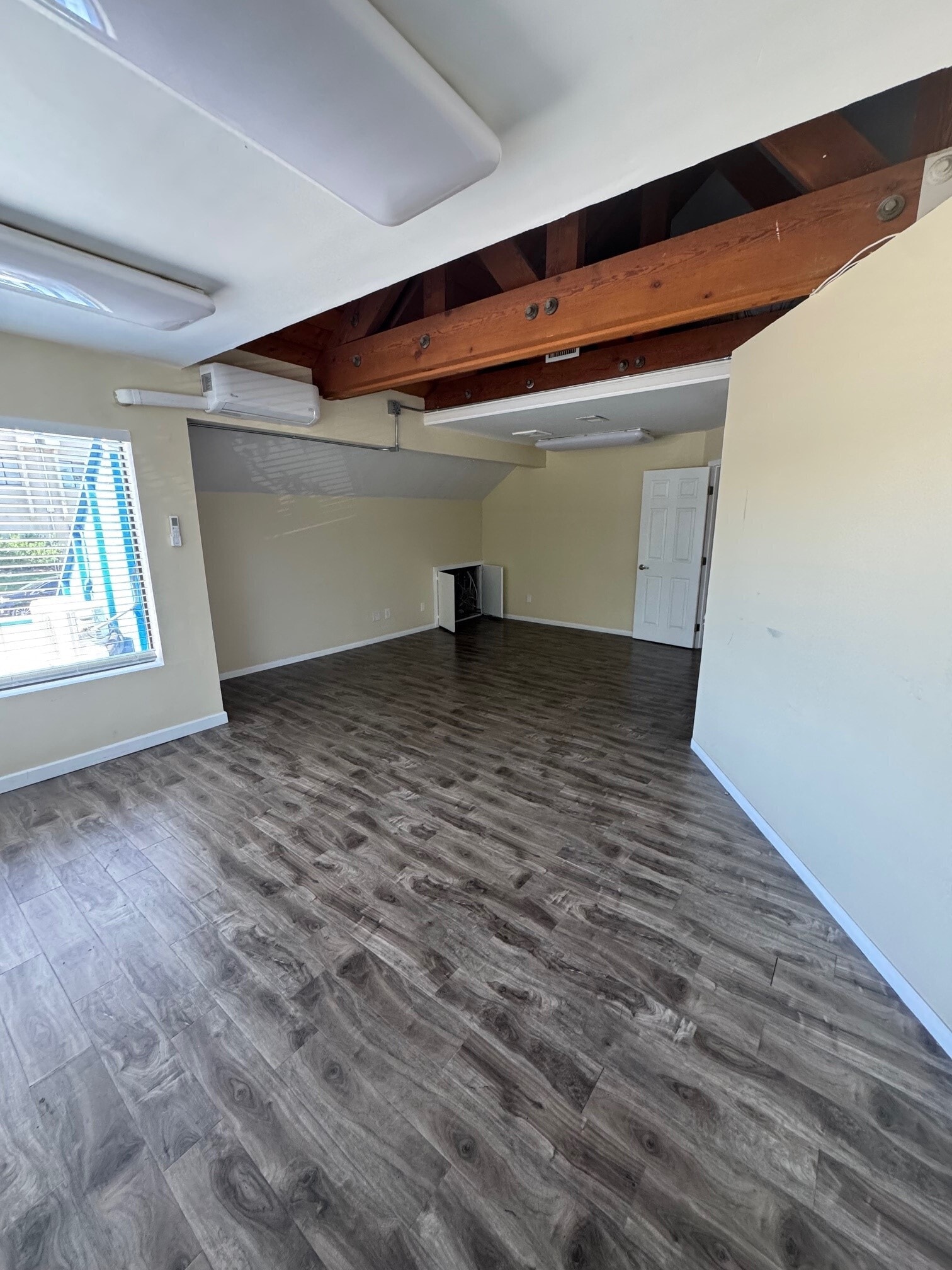 2204 Garnet Ave, San Diego, CA à louer Photo intérieure– Image 1 sur 13