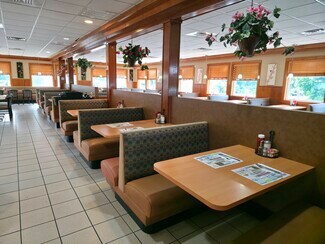 Plus de détails pour 127 Trenton Rd, Browns Mills, NJ - Local commercial à louer