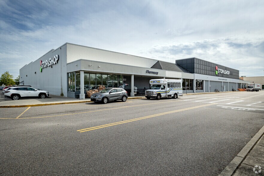 403-421 Commack Rd, Deer Park, NY à louer - Photo de l’immeuble – Image 3 sur 8