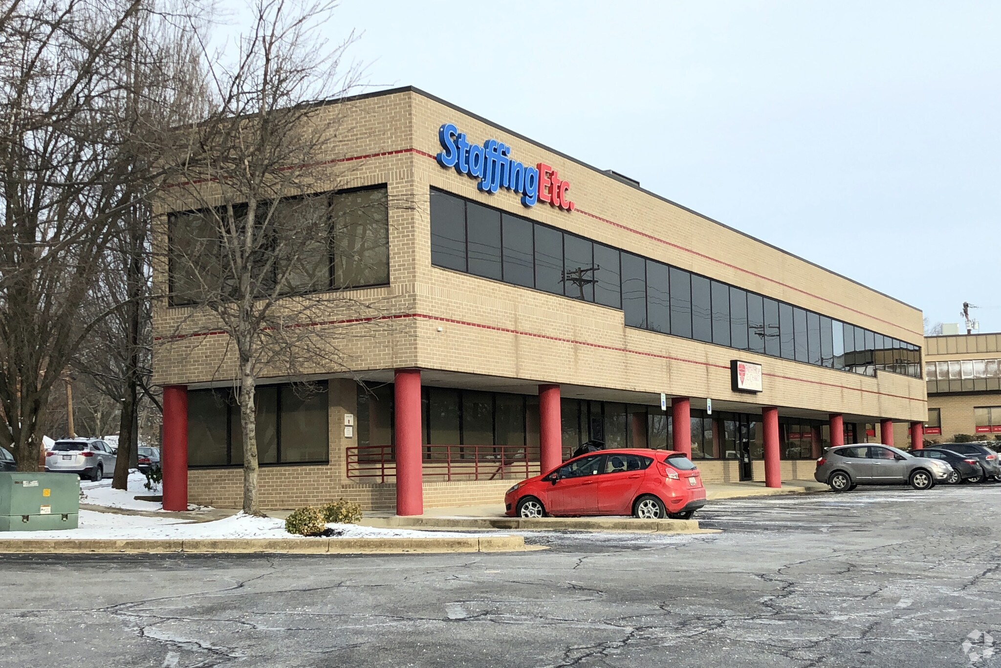 9410 Annapolis Rd, Lanham, MD à louer Photo principale– Image 1 sur 20